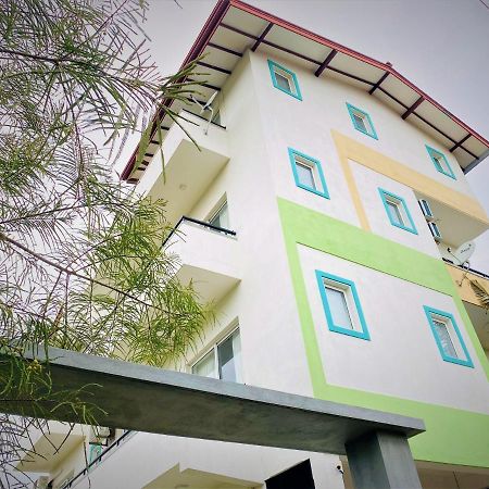 Srimadis Villa Near Airport - נגומבו מראה חיצוני תמונה