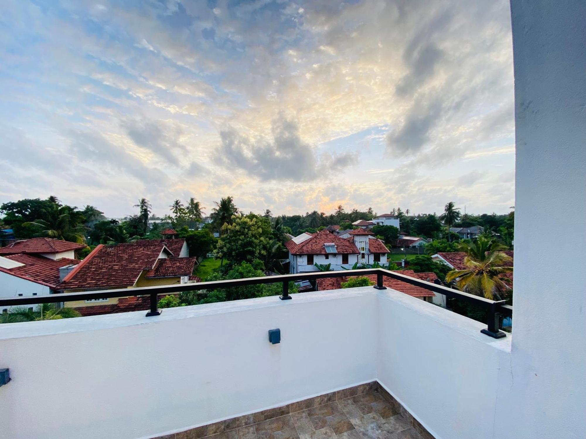 Srimadis Villa Near Airport - נגומבו מראה חיצוני תמונה